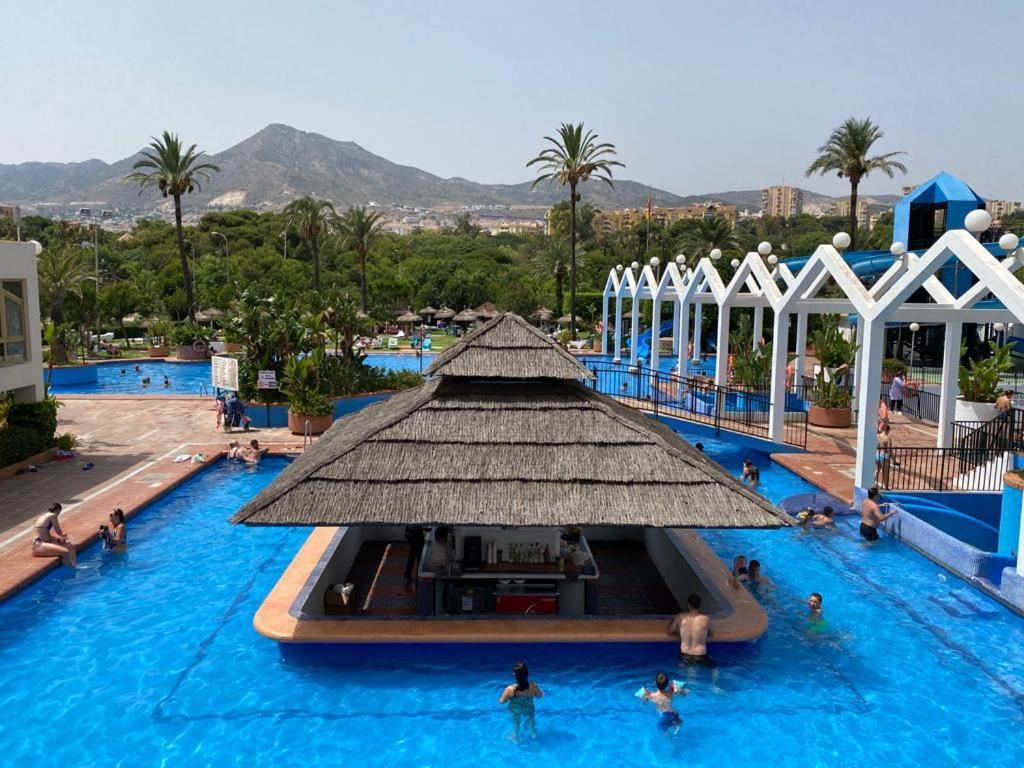 Apartamentos Magic Benalbeach By Benalnova เบนัลมาเดนา ภายนอก รูปภาพ