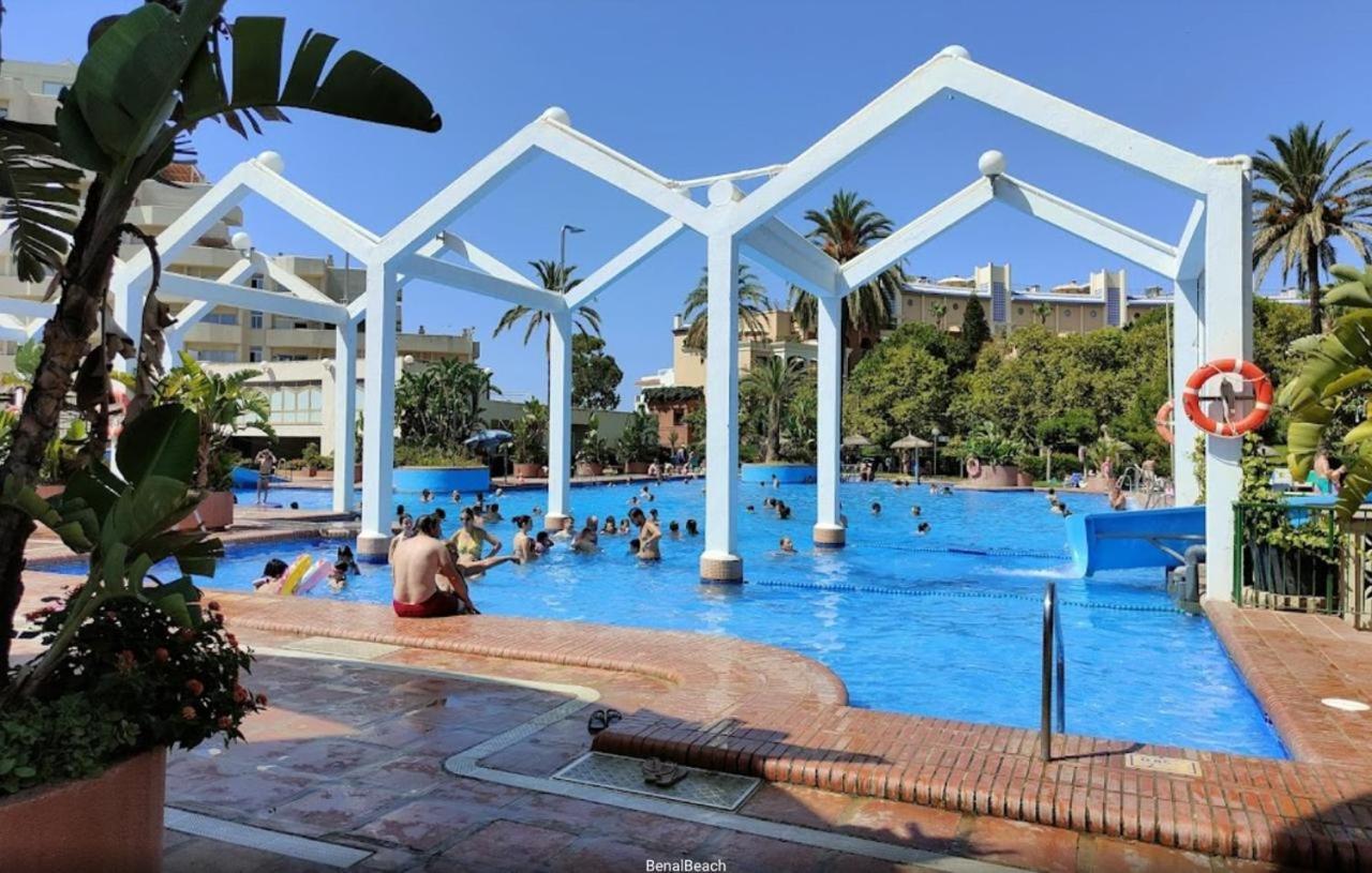 Apartamentos Magic Benalbeach By Benalnova เบนัลมาเดนา ภายนอก รูปภาพ