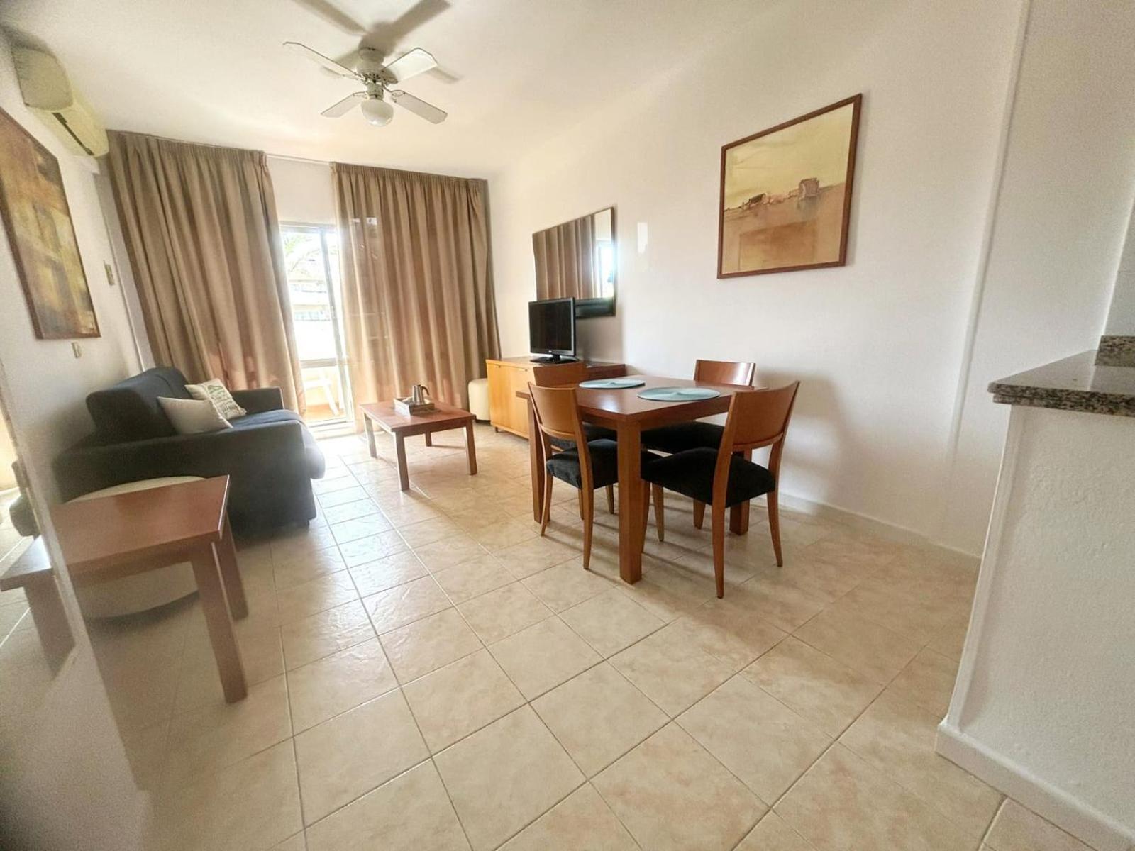 Apartamentos Magic Benalbeach By Benalnova เบนัลมาเดนา ภายนอก รูปภาพ
