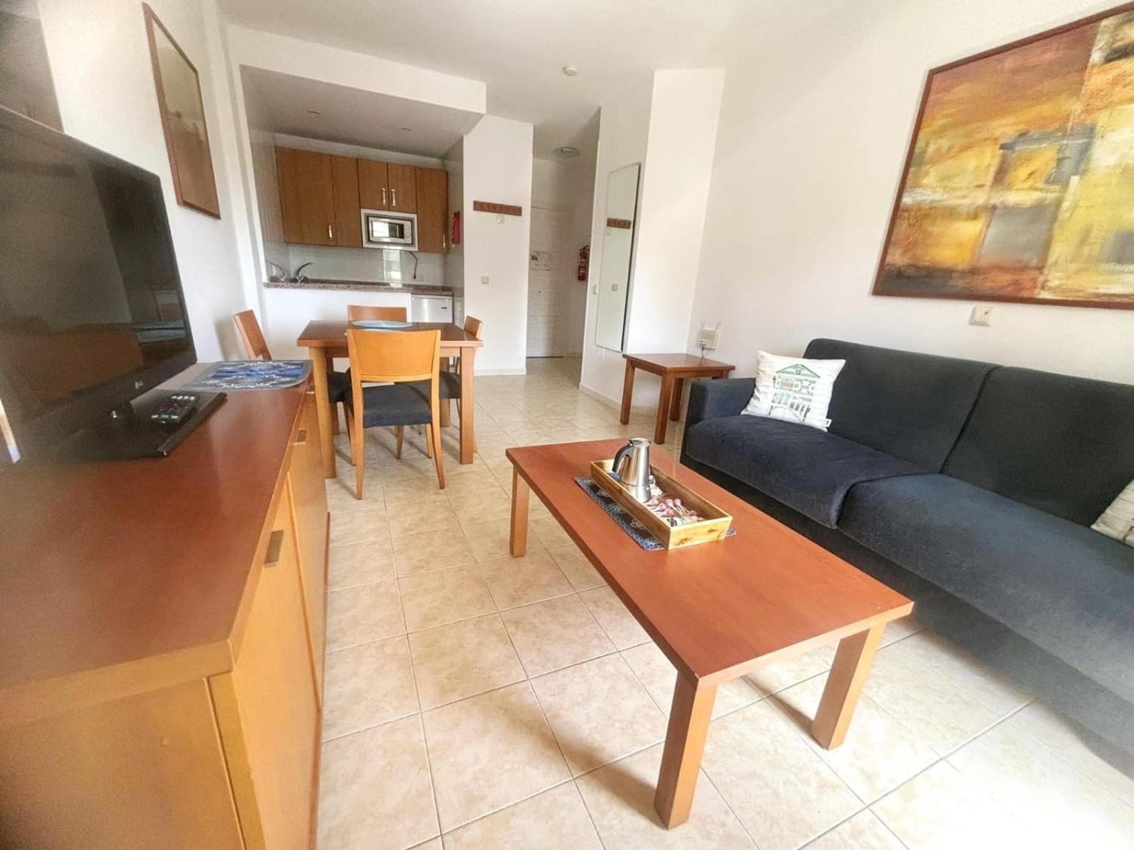 Apartamentos Magic Benalbeach By Benalnova เบนัลมาเดนา ภายนอก รูปภาพ