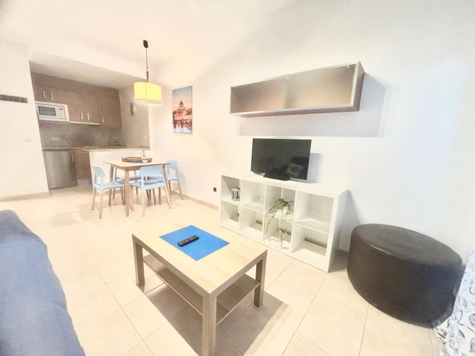 Apartamentos Magic Benalbeach By Benalnova เบนัลมาเดนา ภายนอก รูปภาพ